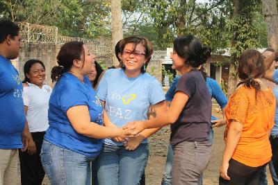 Learning to Live Together Communities of Practice in El Salvador